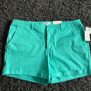 Cato Contemporary Shorts